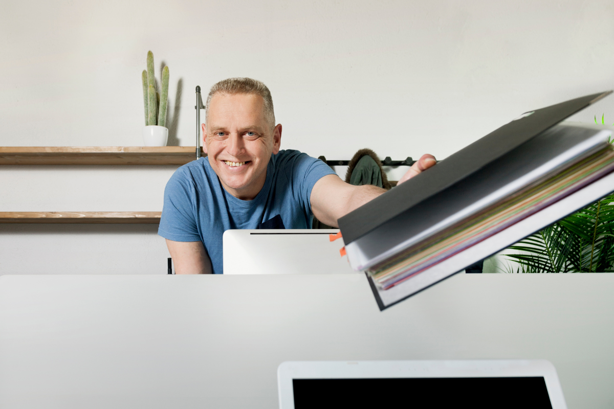 Office courier service handling business deliveries